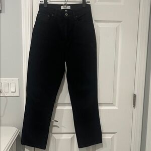 Abercrombie & Fitch The 90s Straight Ultra High Rise Black Jeans